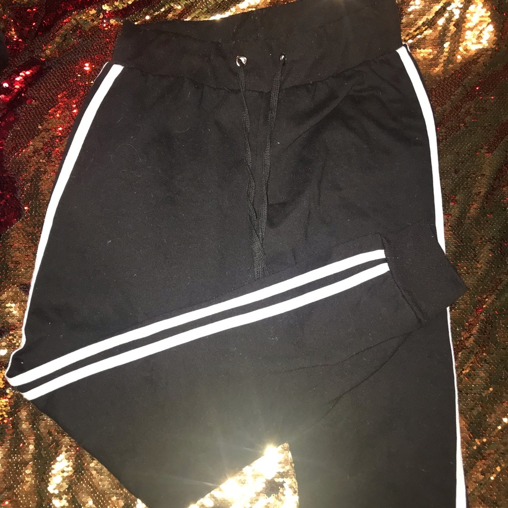 Black sweatpants/joggers